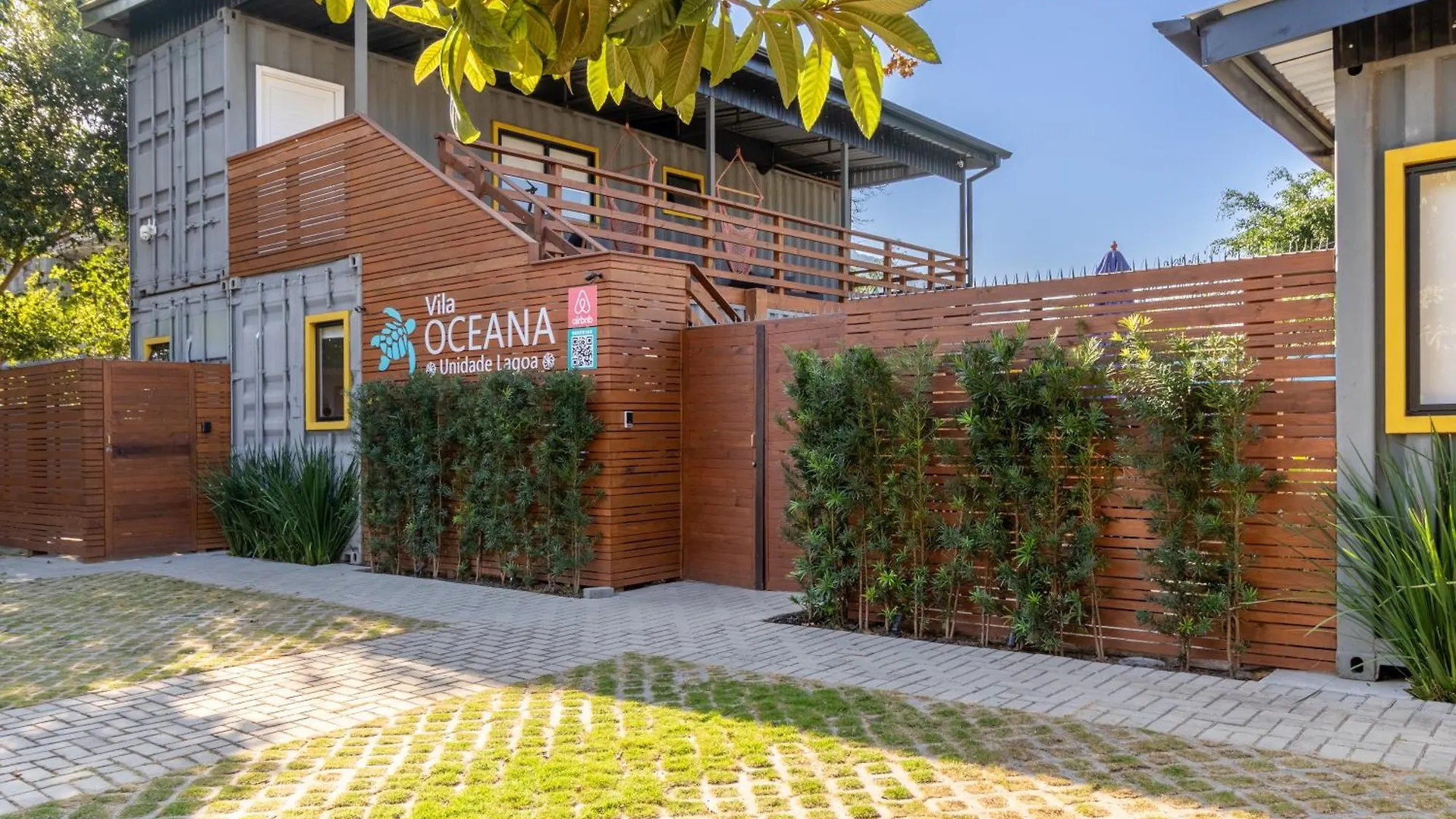 Ac-Bbq-1000Mbps-Casa Container-Cozinha Completa Apartman Florianópolis